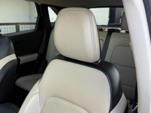 2020 Chrysler Pacifica Hybrid Limited