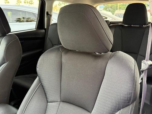 2022 Subaru Ascent Premium 8-Passenger