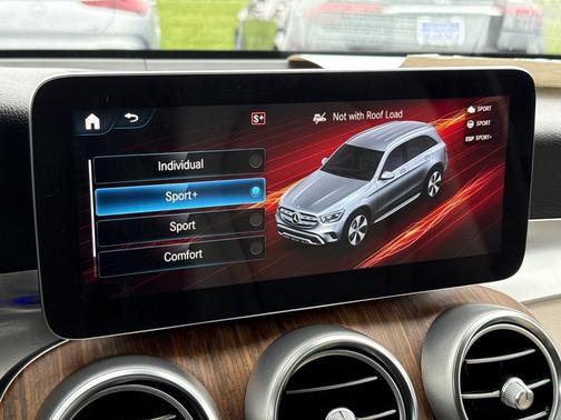 2022 Mercedes-Benz GLC 300 Base