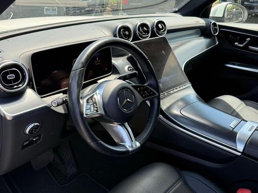 Polar White 2024 Mercedes-Benz GLC 300 4MATIC