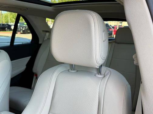 Polar White 2026 Mercedes-Benz GLE 350 Base