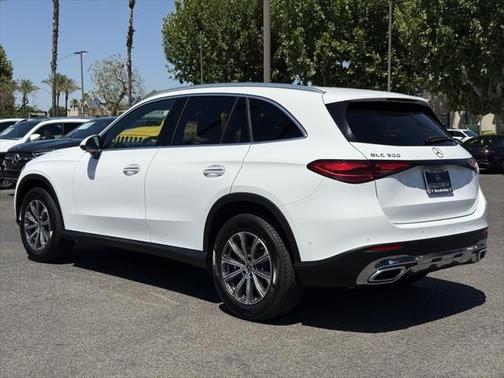 2024 Mercedes-Benz GLC 300 Base