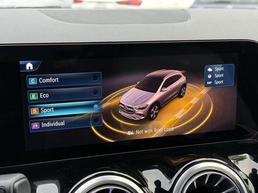 2025 Mercedes-Benz GLA 250 4MATIC