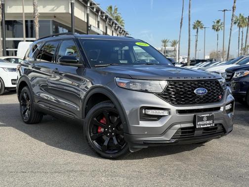 2021 Ford Explorer ST