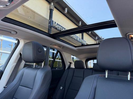 MANUFAKTUR Alpine Grey 2026 Mercedes-Benz GLE 450 4MATIC