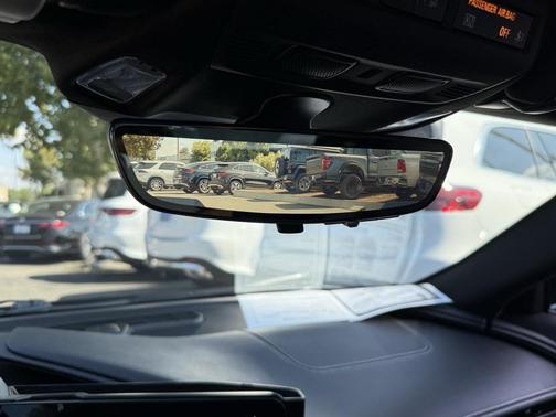 2023 Chevrolet Corvette Stingray w/2LT