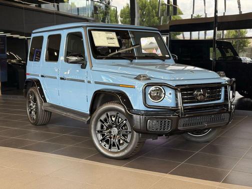 MANUFAKTUR Signature China Blue 2026 Mercedes-Benz G-Class G 550