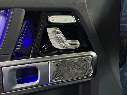 MANUFAKTUR Signature China Blue 2026 Mercedes-Benz G-Class G 550