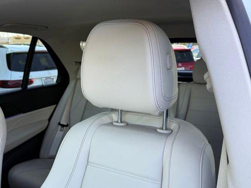 Cirrus Silver Metallic 2024 Mercedes-Benz GLE 450 4MATIC