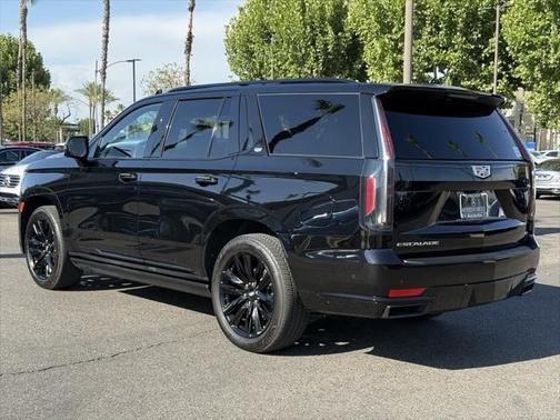 2022 Cadillac Escalade Sport