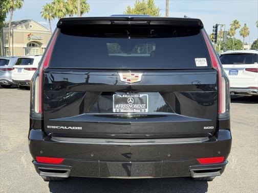 2022 Cadillac Escalade Sport
