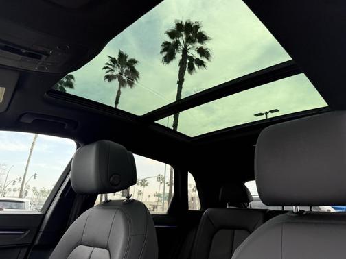 2022 Audi Q3 45 S line Premium Plus