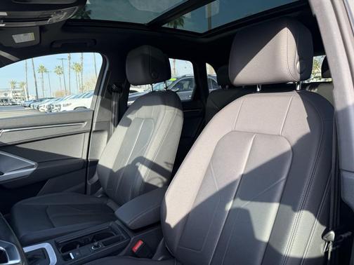 2022 Audi Q3 45 S line Premium Plus