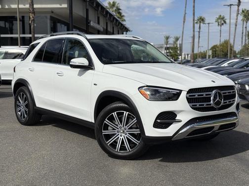 2025 Mercedes-Benz GLE 450e 4MATIC