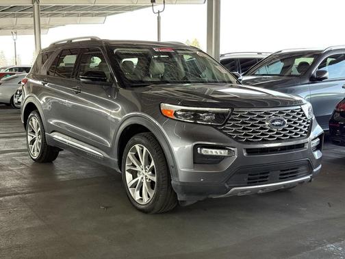 2021 Ford Explorer Platinum