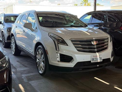 2017 Cadillac XT5 Premium Luxury