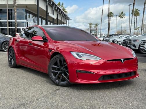 2021 Tesla Model S Plaid