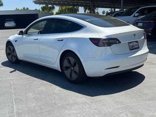 2019 Tesla Model 3 Standard Range