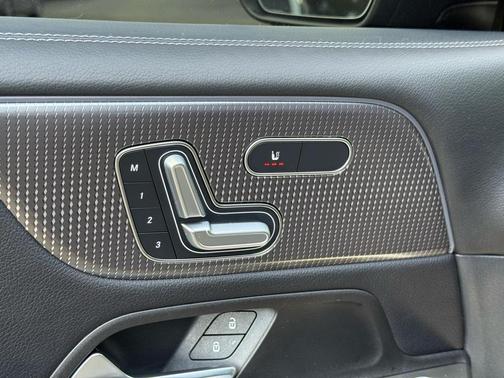 2023 Mercedes-Benz GLB 250 4MATIC