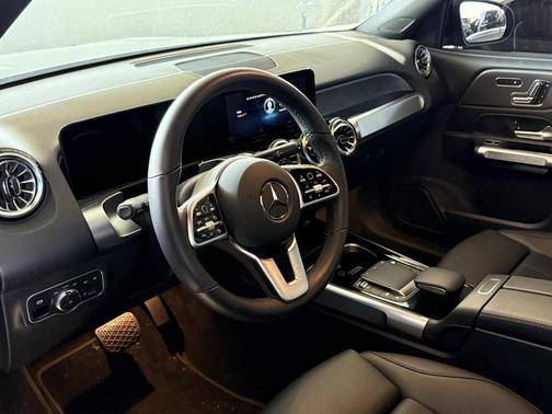 2023 Mercedes-Benz GLB 250 4MATIC