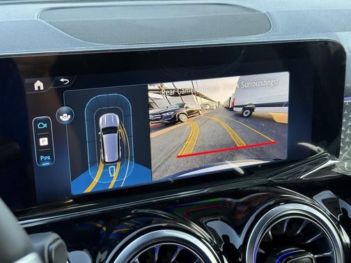 2025 Mercedes-Benz GLB 250 4MATIC