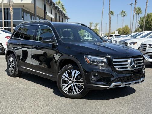 2025 Mercedes-Benz GLB 250 4MATIC