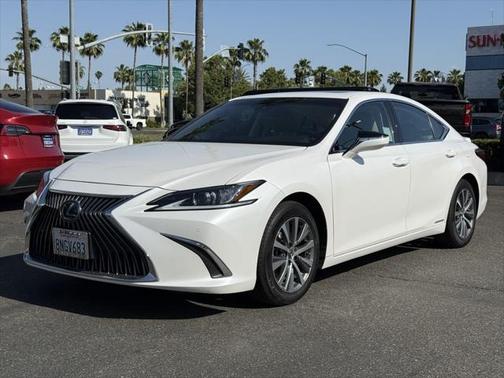 2020 Lexus ES 300h Base