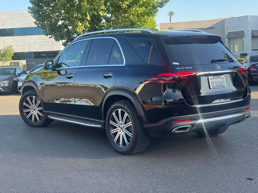 Black 2024 Mercedes-Benz GLE 350 4MATIC