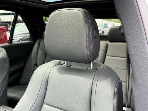 Cirrus Silver Metallic 2026 Mercedes-Benz GLE 350 Base