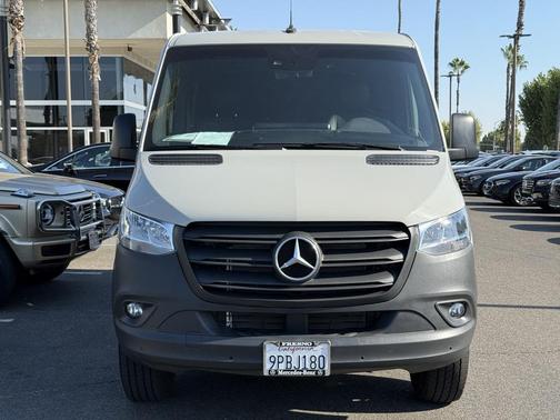 2024 Mercedes-Benz Sprinter 2500 Standard Roof