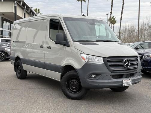 2024 Mercedes-Benz Sprinter 2500 Standard Roof