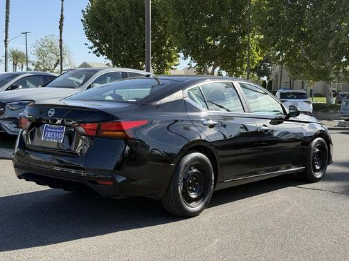 2020 Nissan Altima S FWD