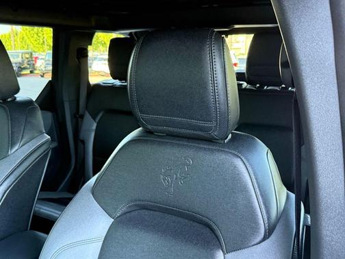 SHADOW BLACK 2023 Ford Bronco Big Bend