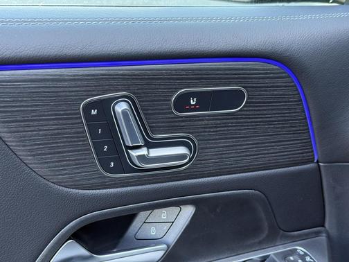 2026 Mercedes-Benz GLB 250 Base