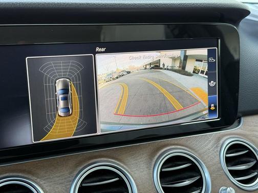 2018 Mercedes-Benz E-Class E 300