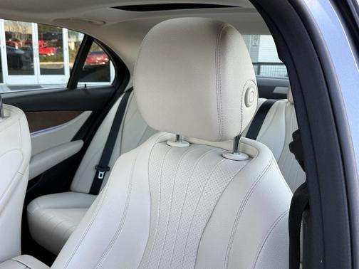 2018 Mercedes-Benz E-Class E 300