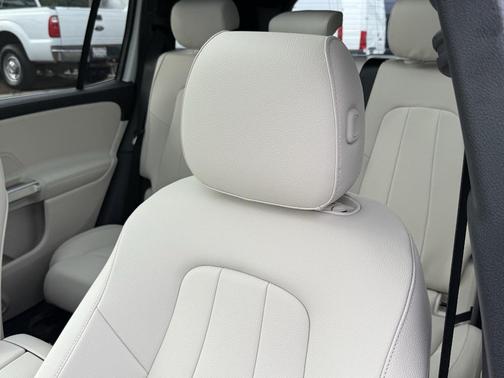 2026 Mercedes-Benz GLB 250 Base