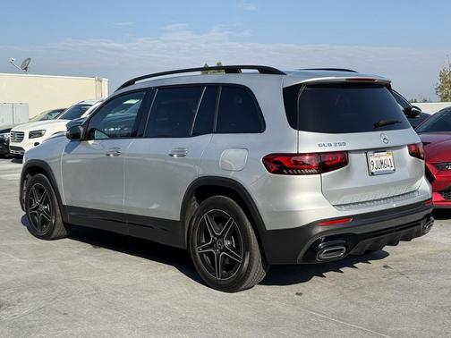 2023 Mercedes-Benz GLB 250 Base