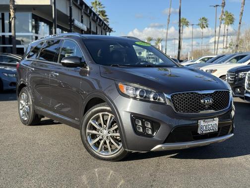 2018 Kia Sorento SX