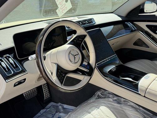 MANUFAKTUR exclusive diamond white bright 2022 Mercedes-Benz S-Class S 580e 4MATIC