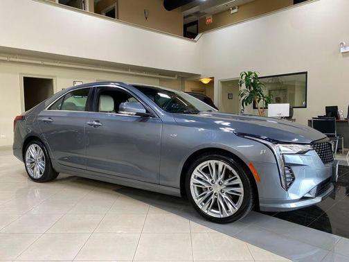2022 Cadillac CT4 Premium Luxury