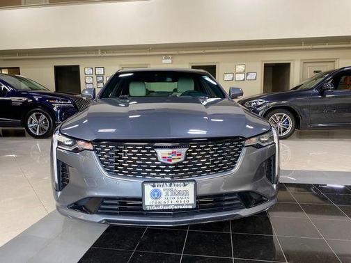 2022 Cadillac CT4 Premium Luxury