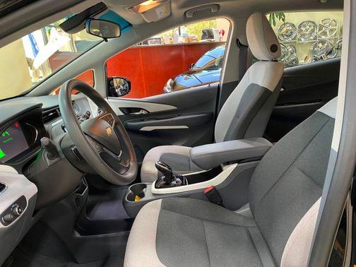 2017 Chevrolet Bolt EV LT