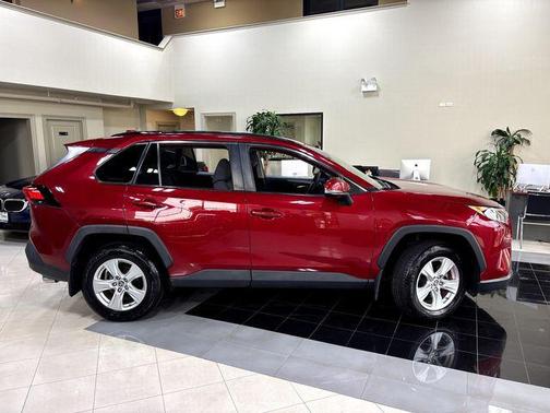 Ruby Flare Pearl 2019 Toyota RAV4 XLE