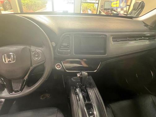 2016 Honda HR-V EX-L w/Navigation