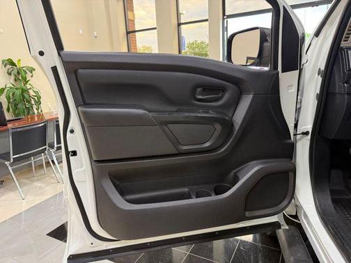 2017 Nissan Titan XD S