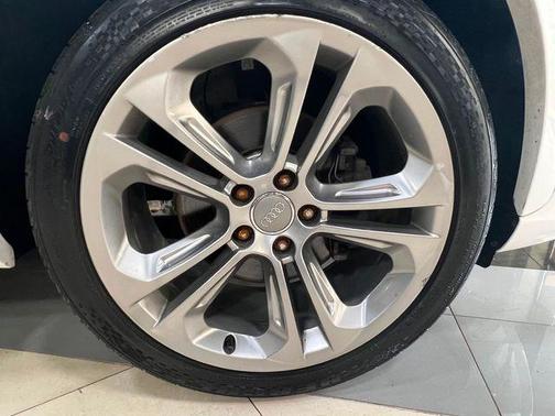 2017 Audi Q3 2.0T Prestige
