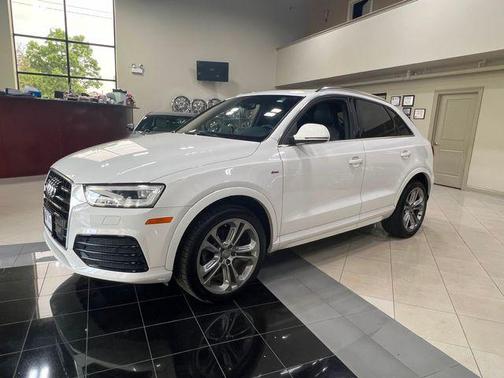 2017 Audi Q3 2.0T Prestige