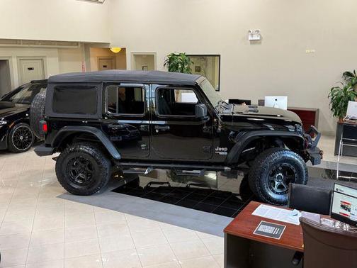 Black Clearcoat 2018 Jeep Wrangler Unlimited Sport