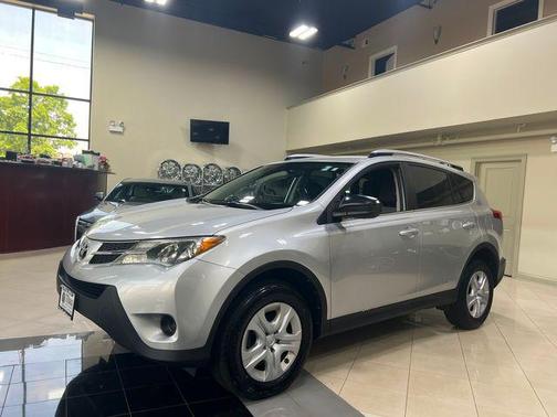 2014 Toyota RAV4 LE